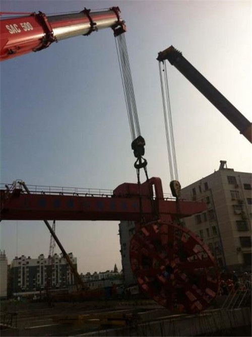 老河口市吊车起重机如何安装钢丝绳使用安全?