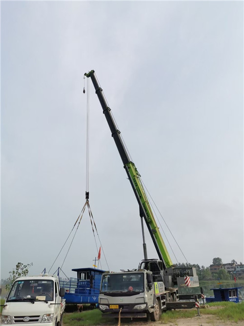 老河口市桥梁建设吊装案例